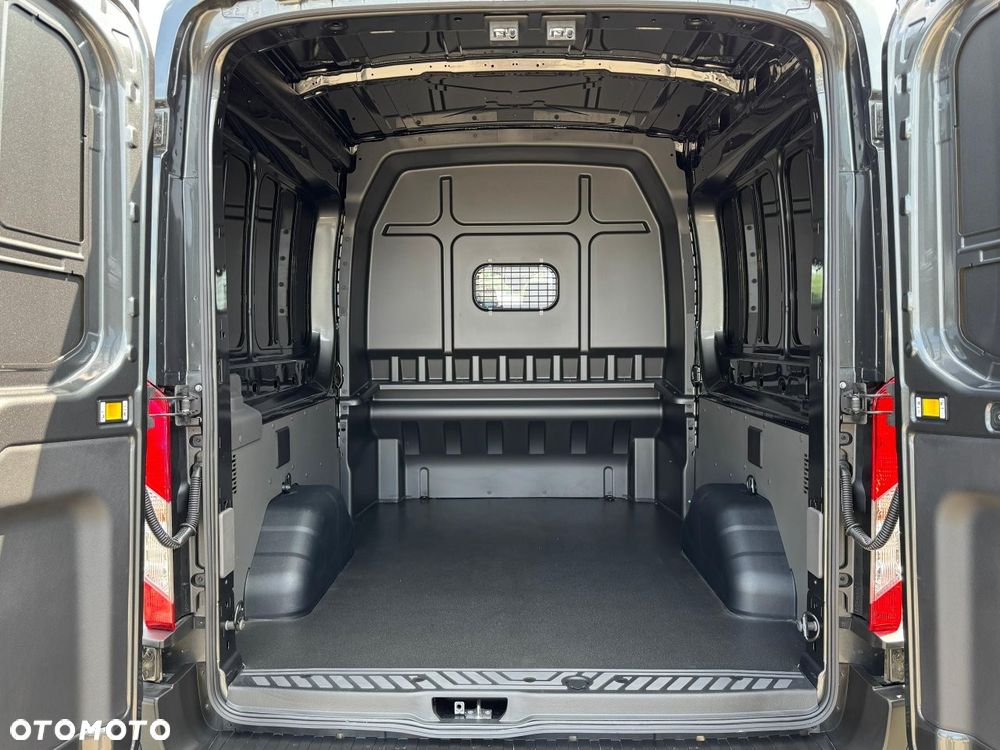 Ford Transit - 14
