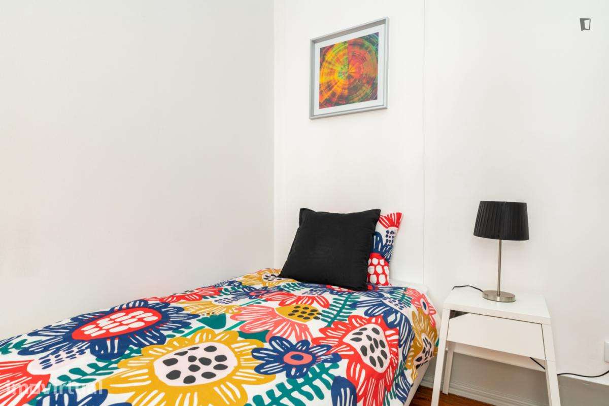 Quarto - localizado em Arroios Lisbon - Grande imagem: 3/15