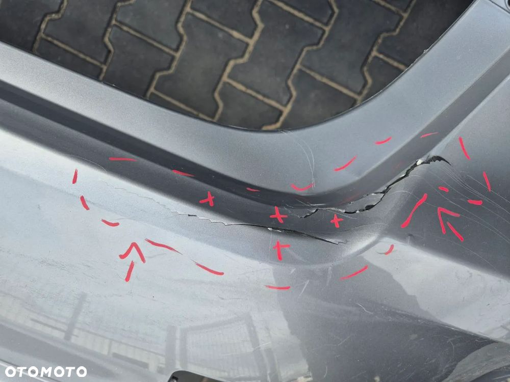 TOYOTA COROLLA E21 SEDAN ZDERZAK TYLNY (dostępne 6 zderzaków) - 9