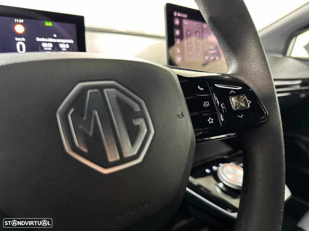 MG MG4 51 kWh Standard - 43