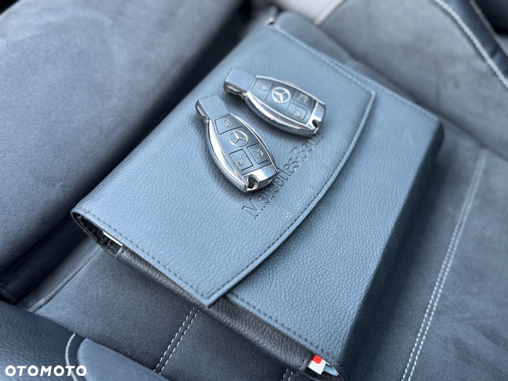 Mercedes-Benz Klasa C 200 7G-TRONIC AMG Line - 22