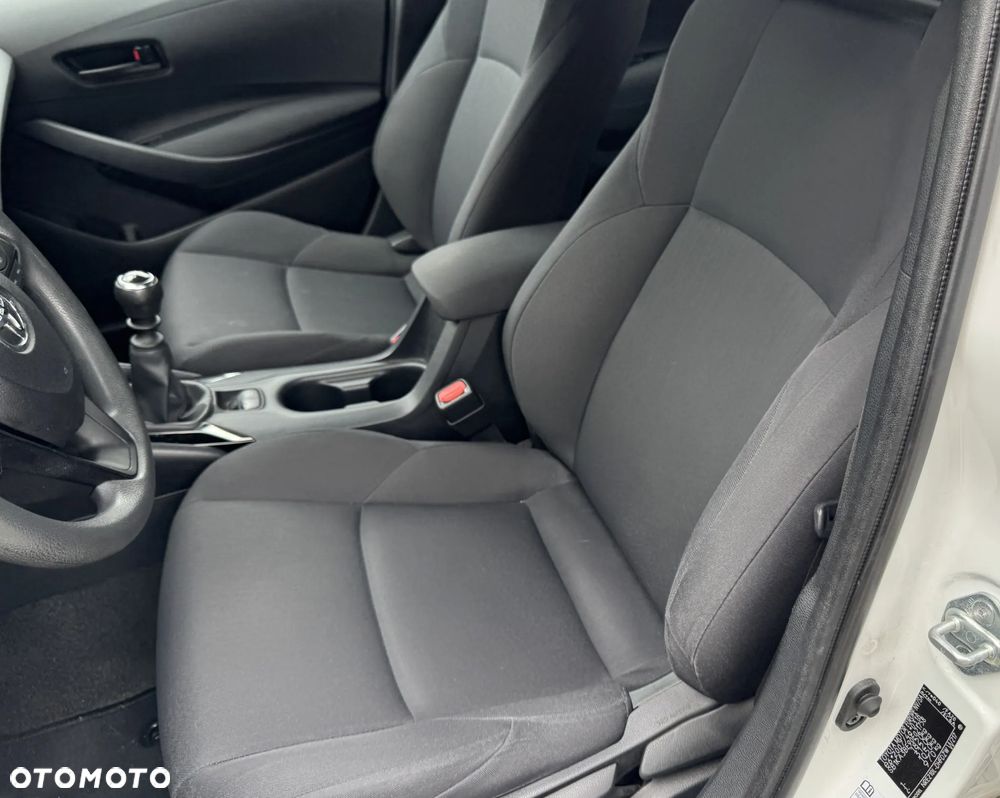 Toyota Corolla 1.2 T Active - 8