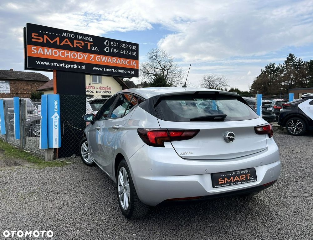 Opel Astra - 4