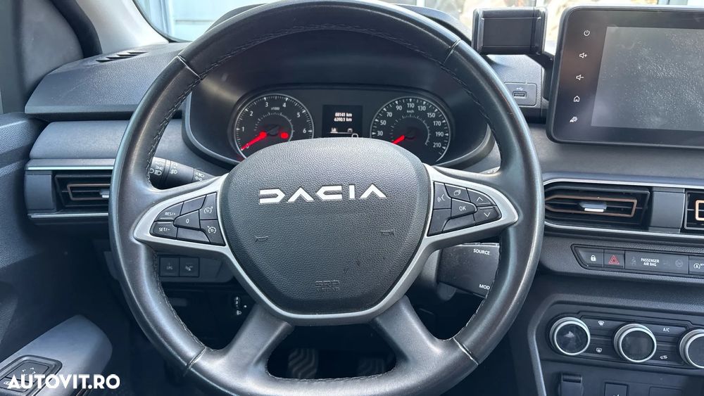 Dacia Sandero Stepway TCe 90 MT6 Essential - 9