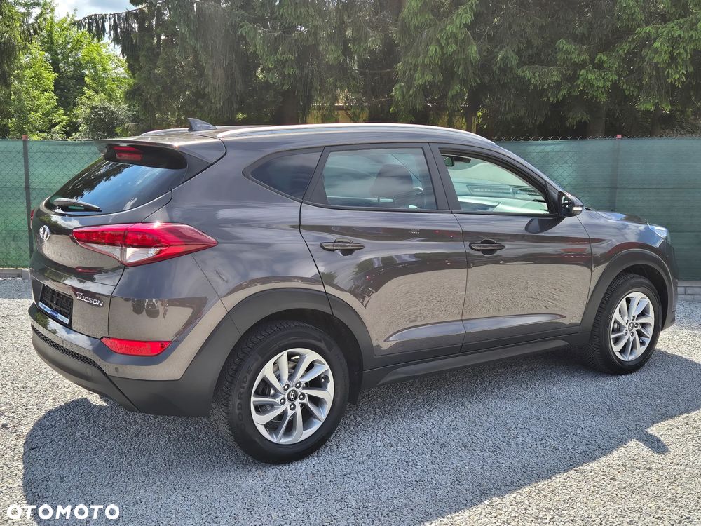 Hyundai Tucson blue 1.7 CRDi 2WD Style - 9