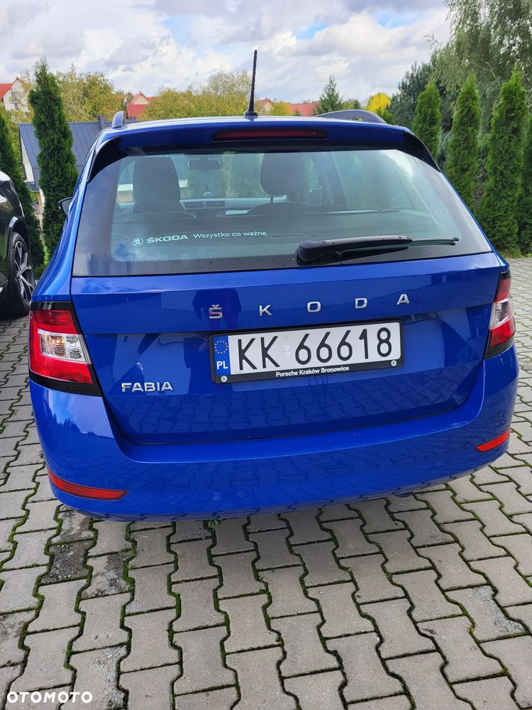 Skoda Fabia 1.0 Ambition - 4
