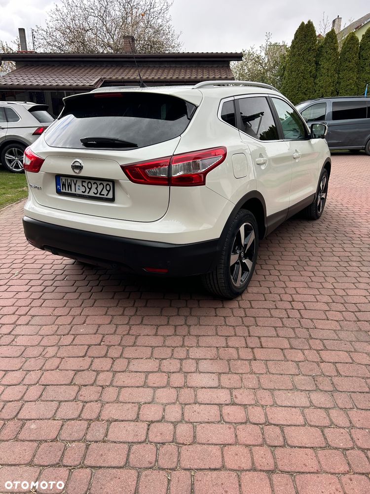 Nissan Qashqai ver-1-2-dig--t-n--connecta-eu6 - 3