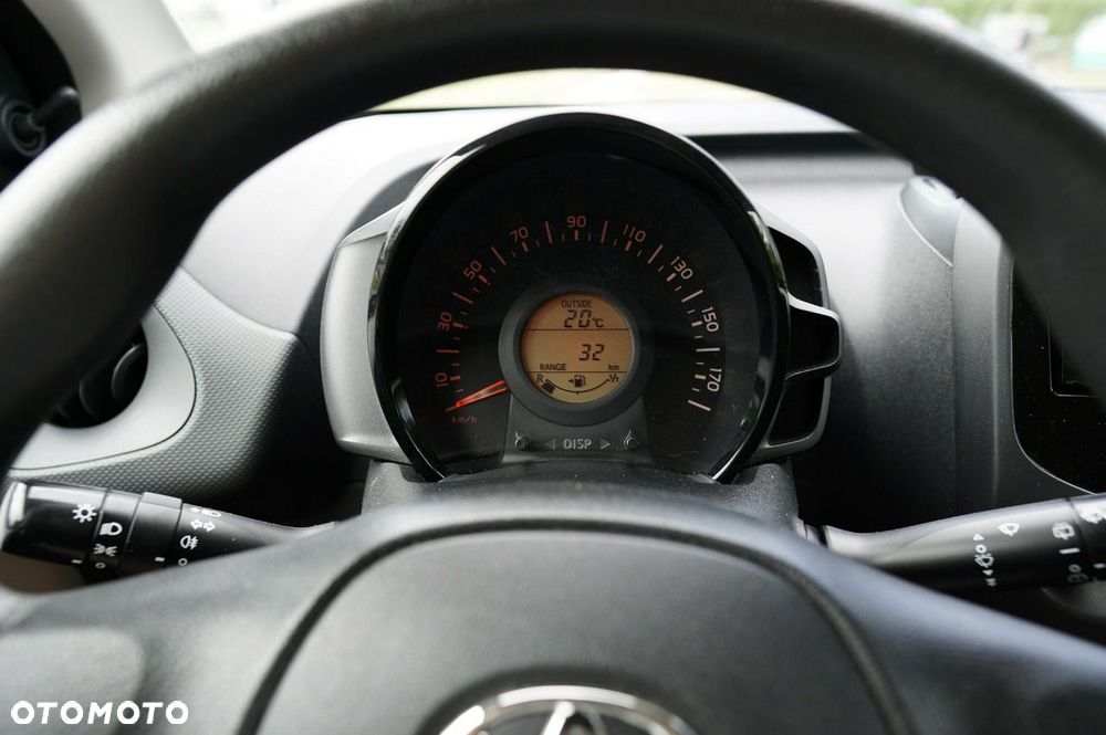 Toyota Aygo x - 13