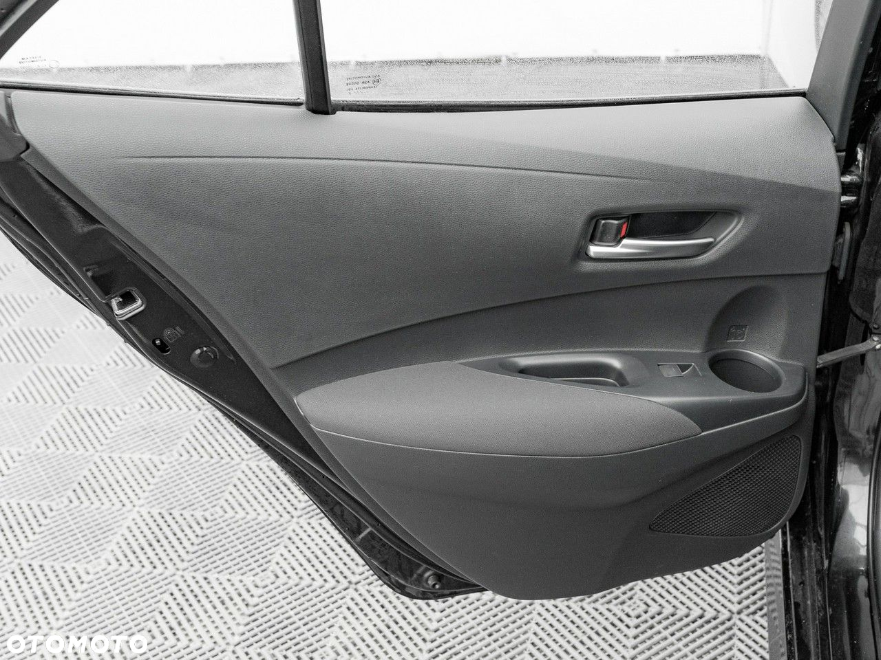 Toyota Corolla 1.8 Hybrid GPF Comfort - 25