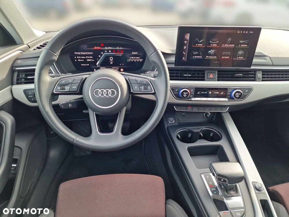 Audi A4 Avant 35 TFSI mHEV S Line S tronic - 16