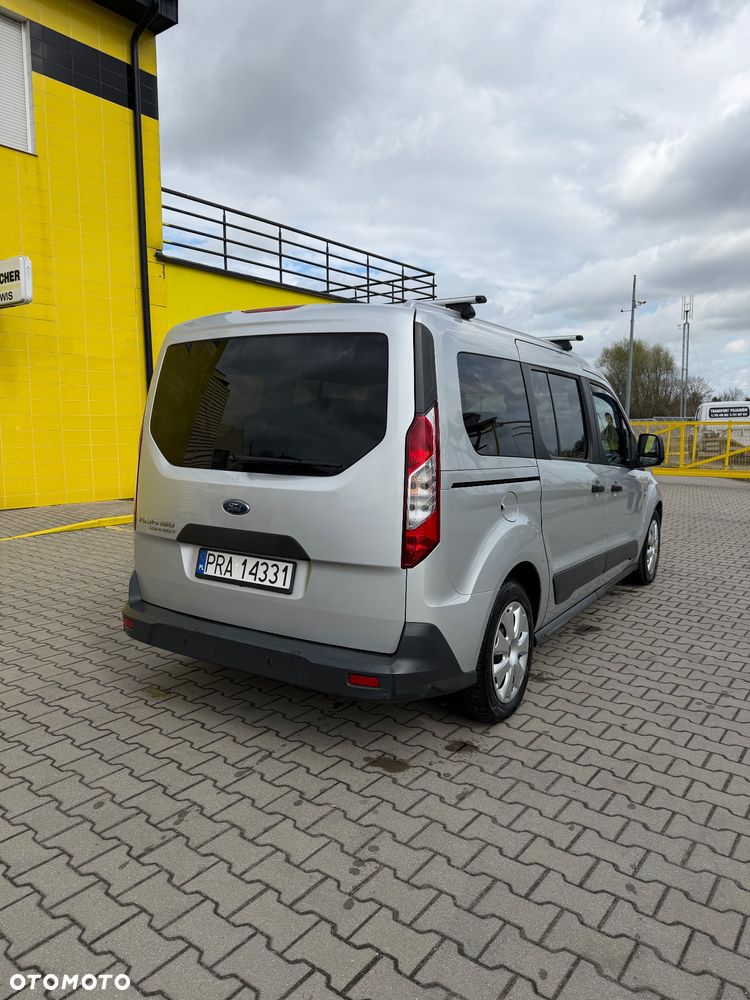 Ford Tourneo Connect 1.5 TDCi Start-Stop Titanium - 6