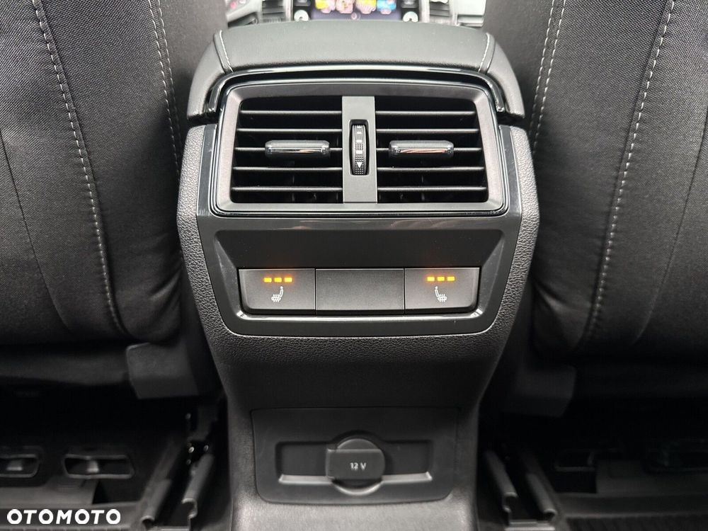 Skoda Karoq 1.5 TSI ACT Sportline DSG - 18