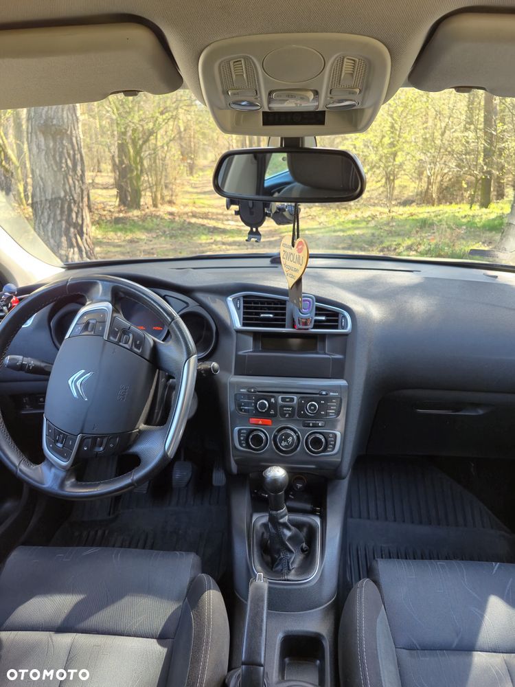 Citroën C4 VTi 120 Attraction - 12