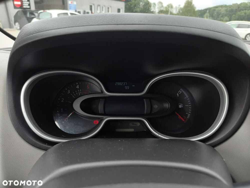 Renault Trafic - 10