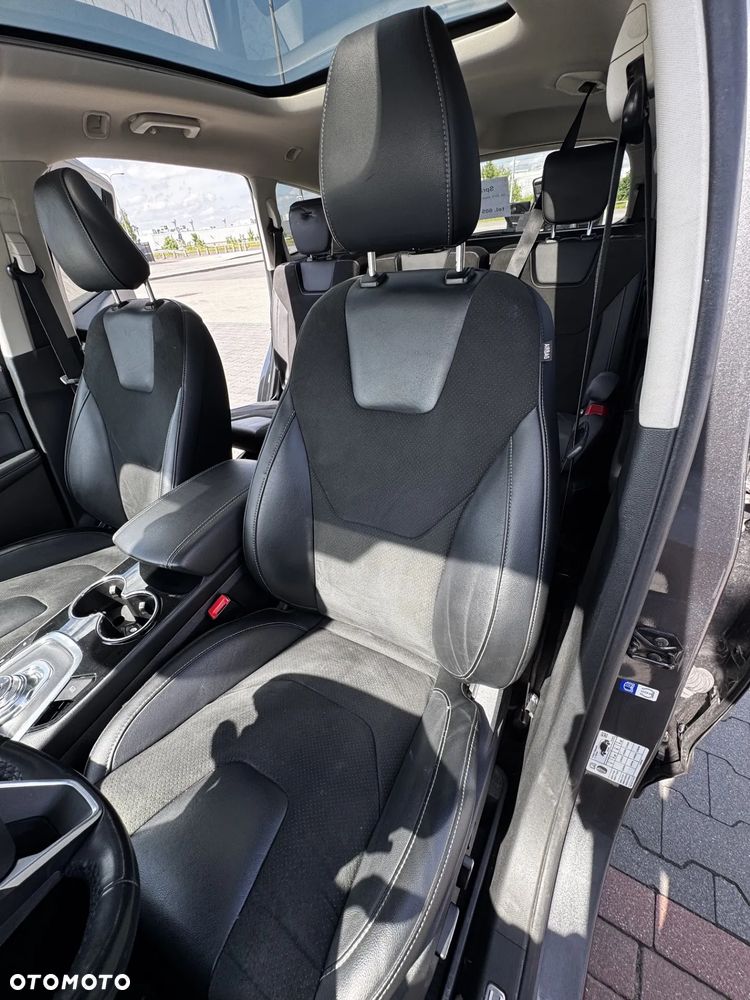 Ford S-Max 2.0 EcoBlue Titanium - 8