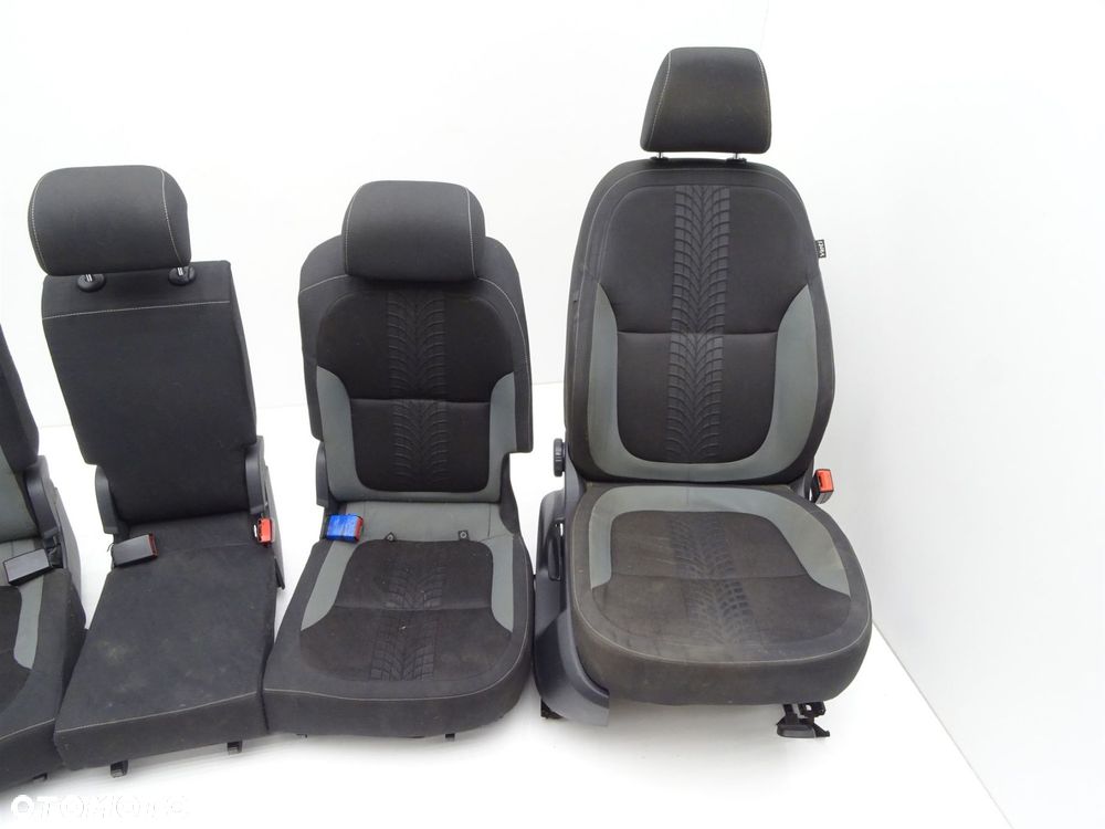 Komplet foteli kanapa tył prawy lewy tylna 8r0881105n skoda yeti i 5l - 6