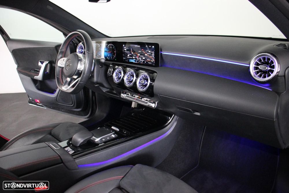 Mercedes-Benz A 180 d AMG Line Aut. - 12