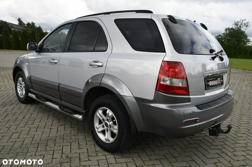 Kia Sorento - 10