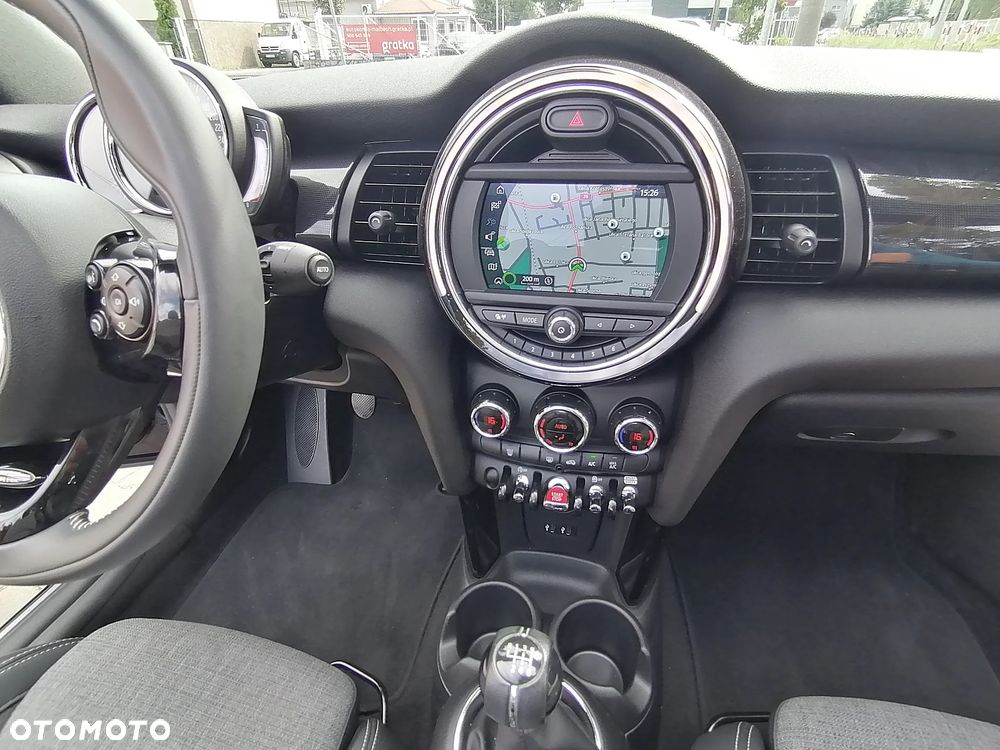 MINI Cooper Cabrio - 32