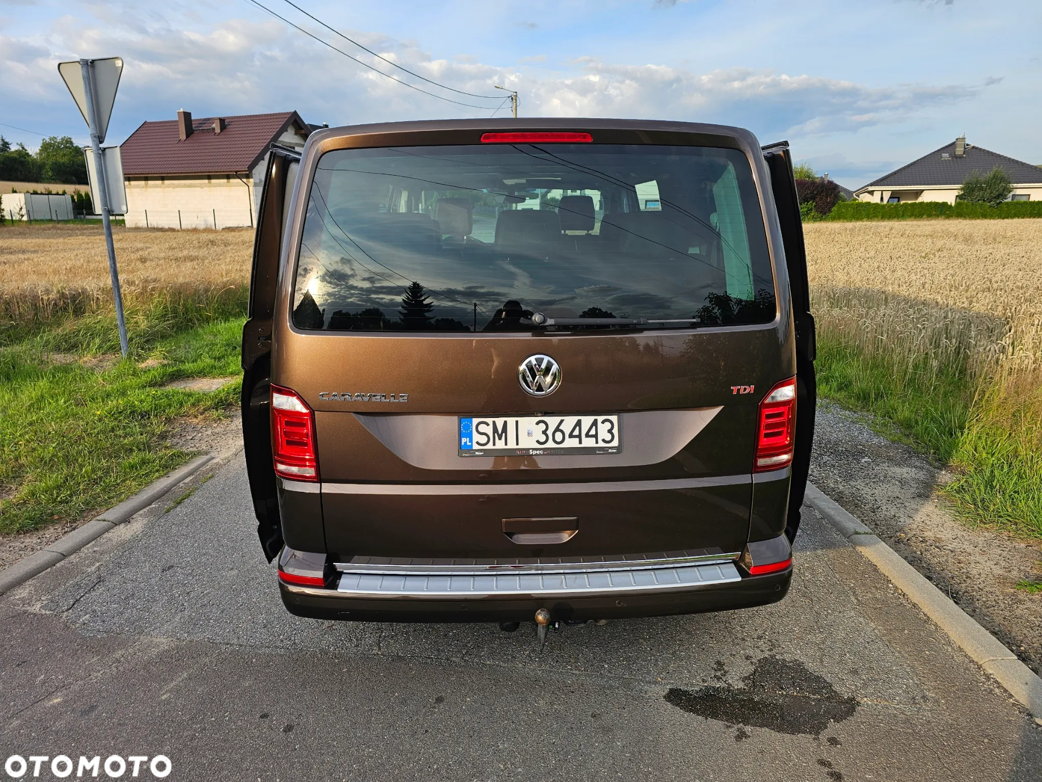 Volkswagen Caravelle 2.0 BiTDI L1 Highline - 10