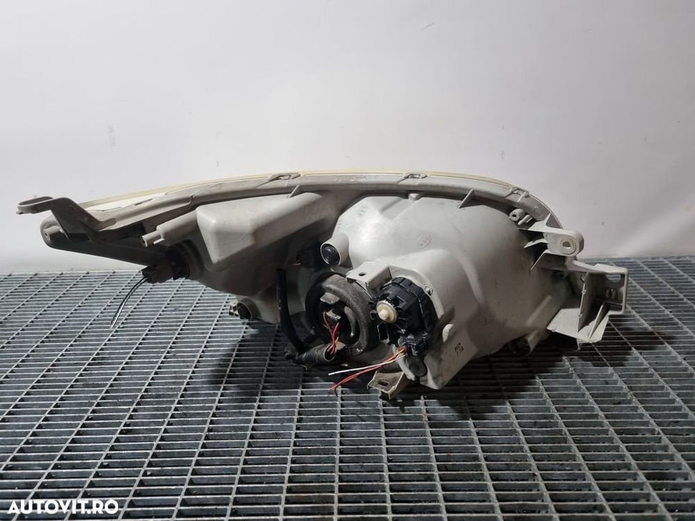 Far Stanga Daihatsu Terios 2006 - 2010 SUV 4 Usi (1494) Fara xenon - 3