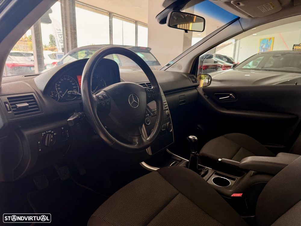 Mercedes-Benz A 150 Elegance - 8