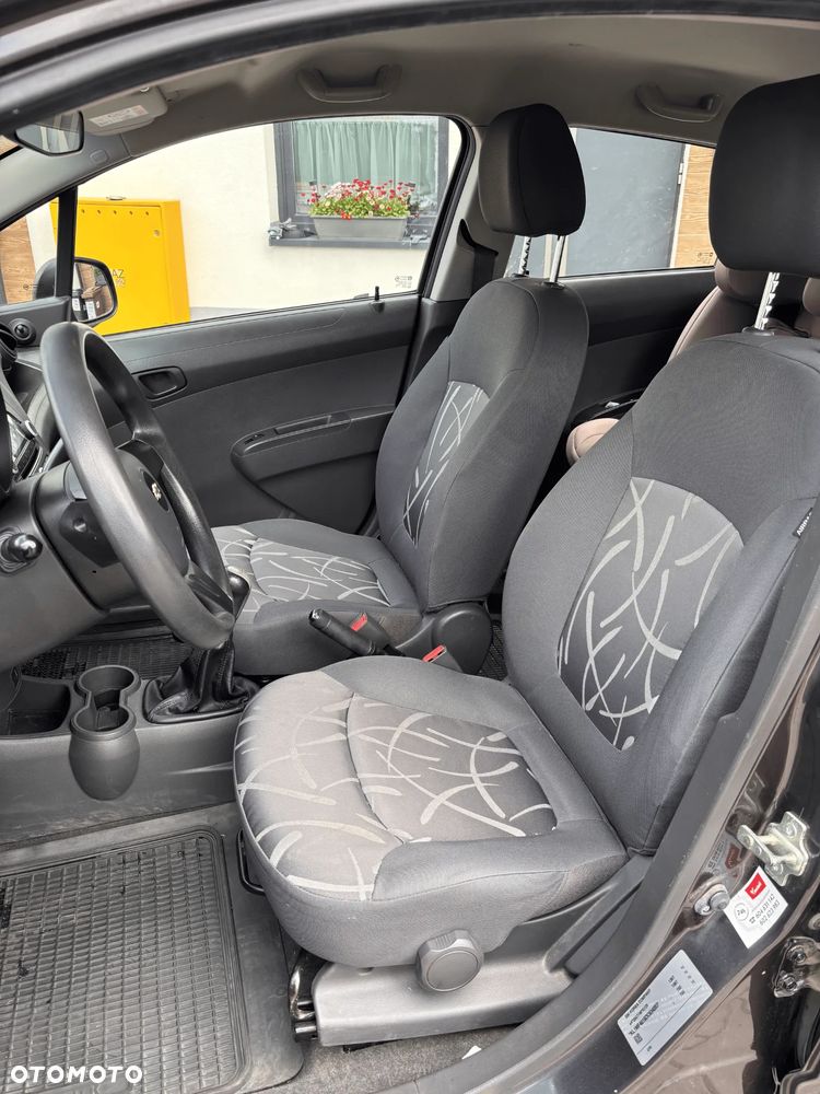 Chevrolet Spark 1.0 LS+ Design - 8