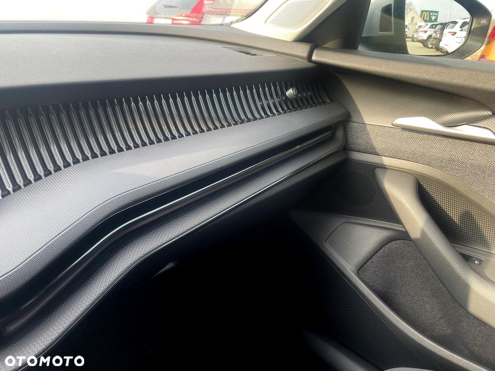 Skoda Superb 2.0 TDI SCR Essence DSG - 30