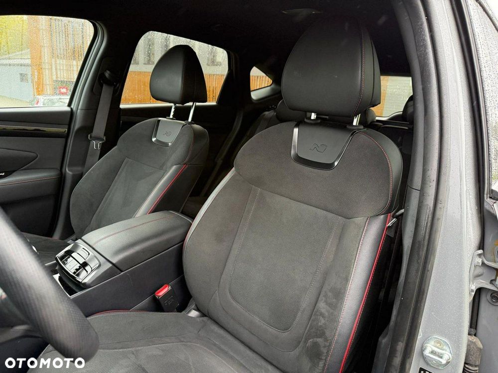 Hyundai Tucson 1.6 T-GDi 48V-Hybrid 2WD DCT N Line - 24
