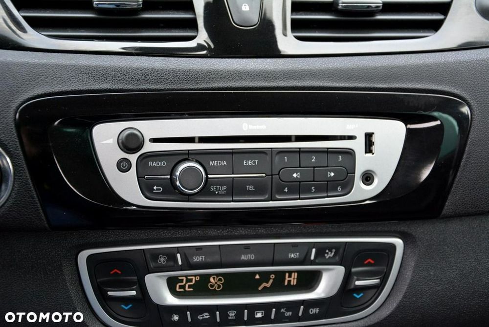 Renault Scenic ENERGY TCe 130 BOSE EDITION - 27