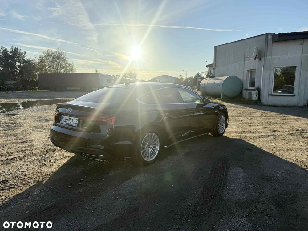 Audi A5 Sportback 40 TDI quattro S tronic - 5