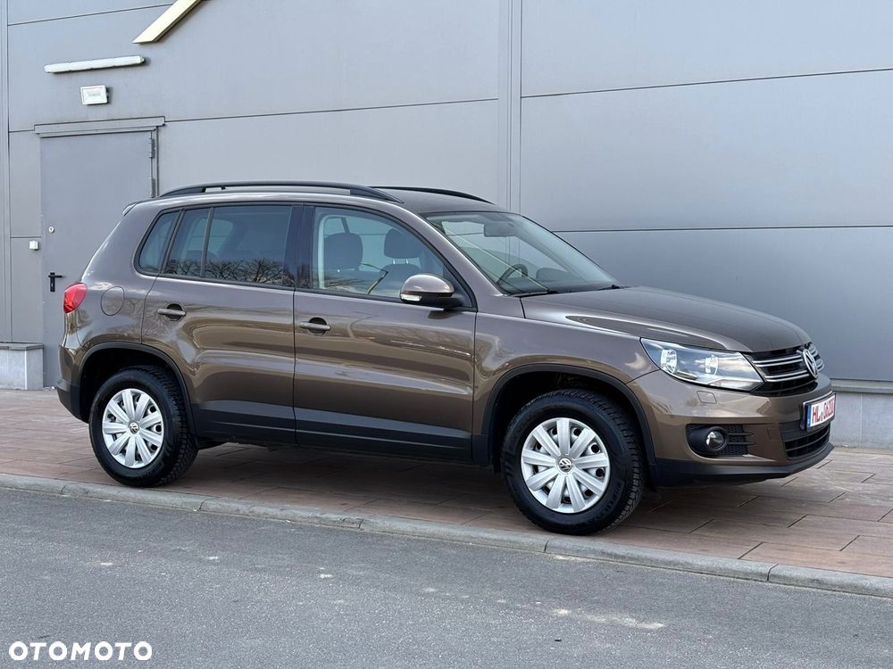 Volkswagen Tiguan 2.0 TDI DPF BlueMotion Technology Exclusive - 6