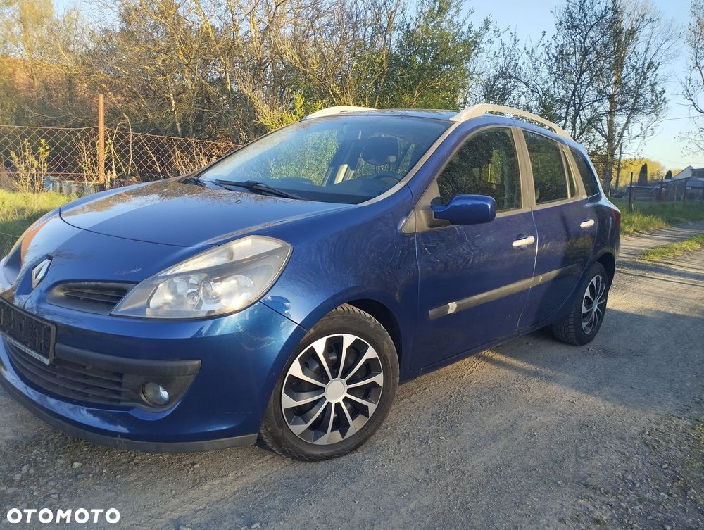 Renault Clio - 7