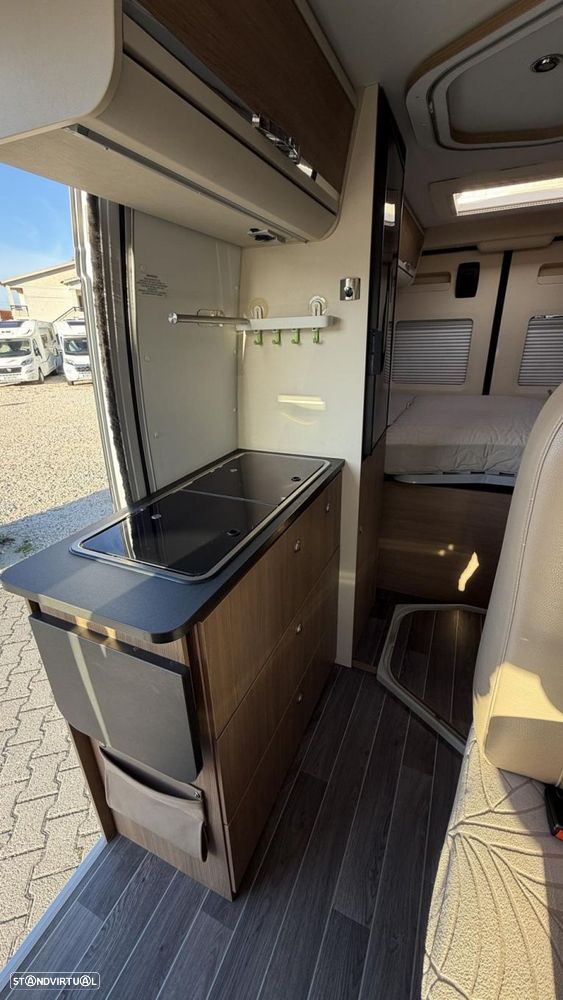 Adria Twin 600 SPT cama transversal - 3