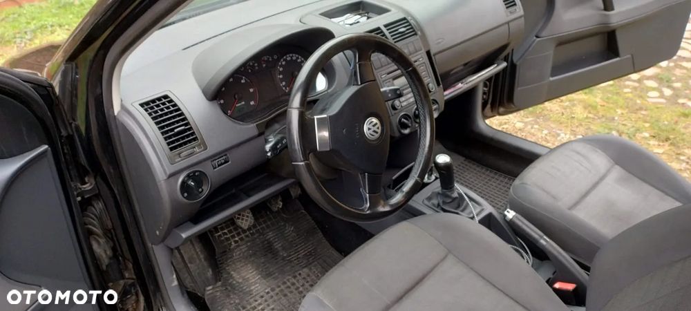 Volkswagen Polo 1.4 TDI Sportline - 8