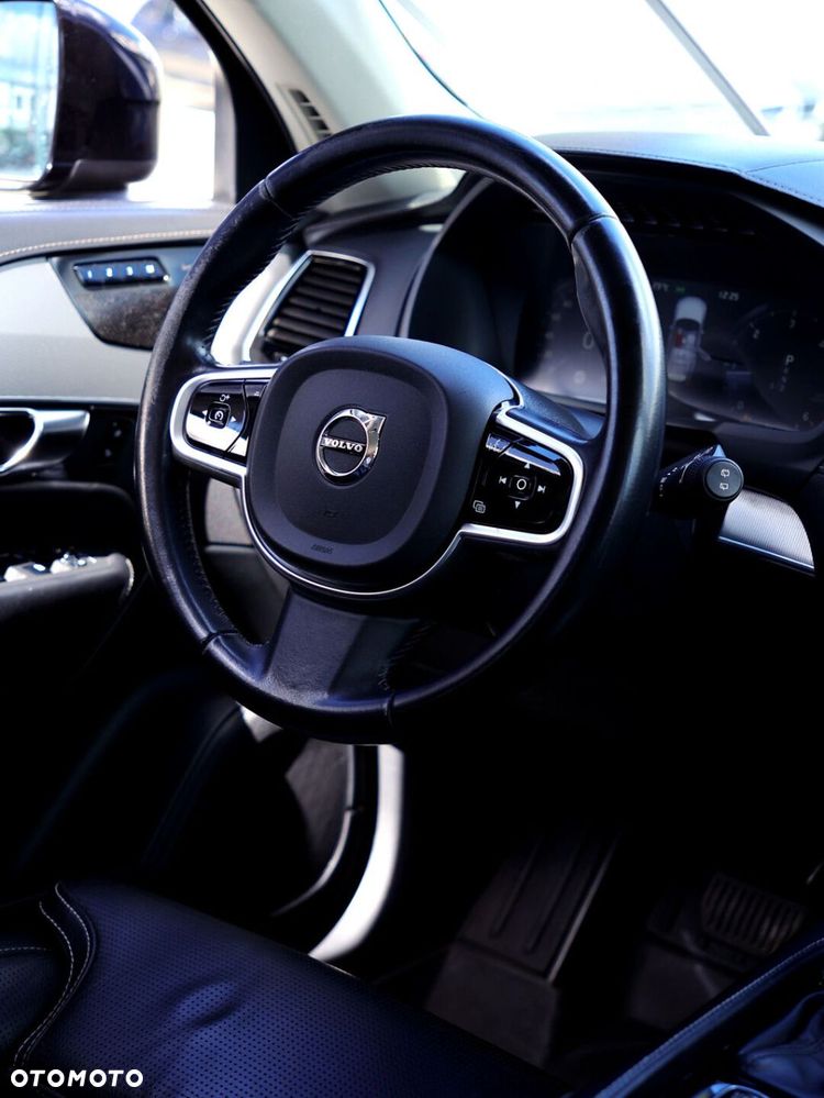 Volvo XC 90 D5 AWD Inscription - 32