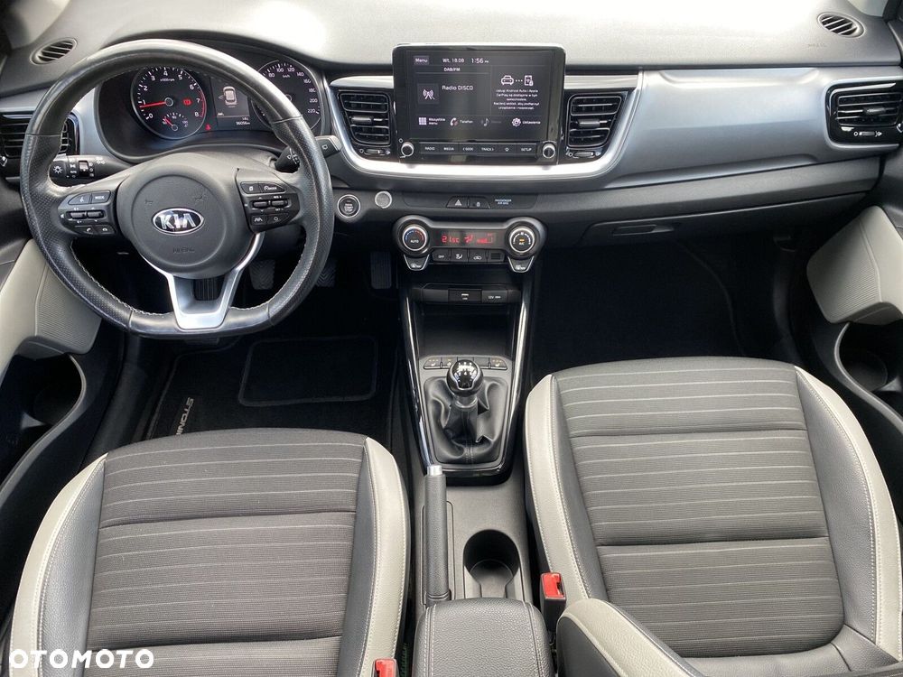 Kia Stonic - 15