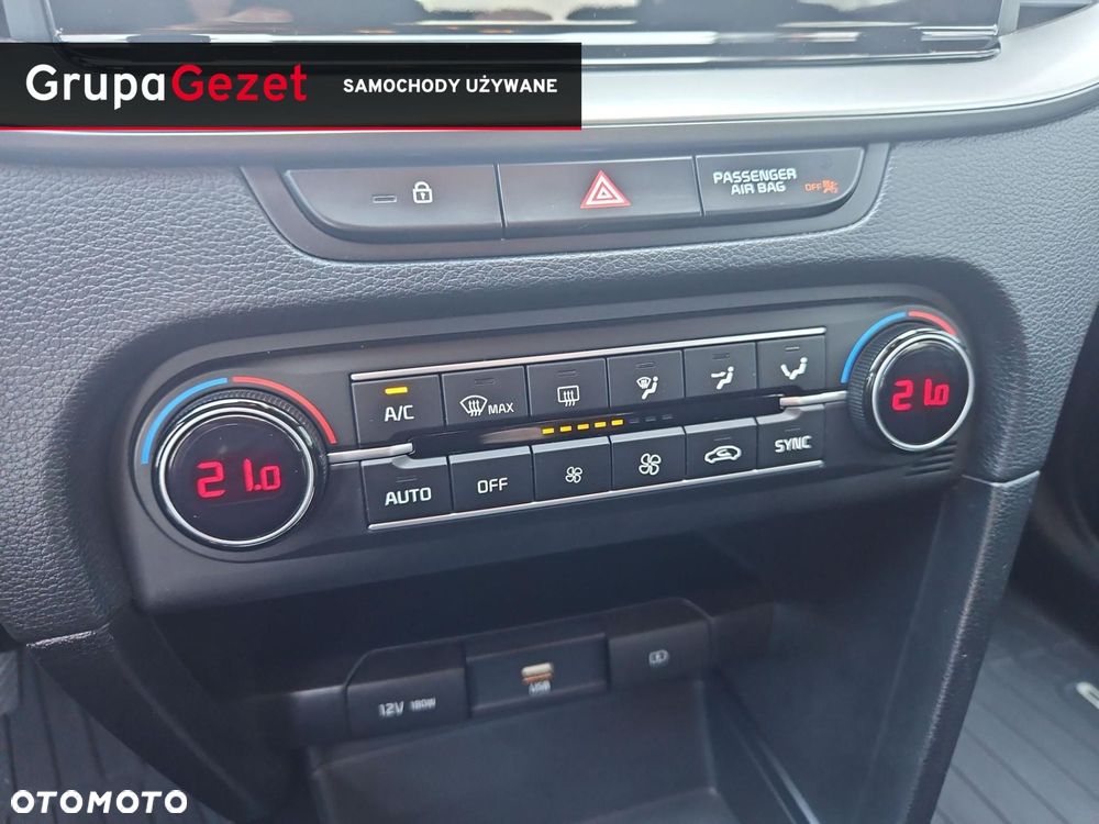 Kia XCeed 1.5 T-GDI M - 25
