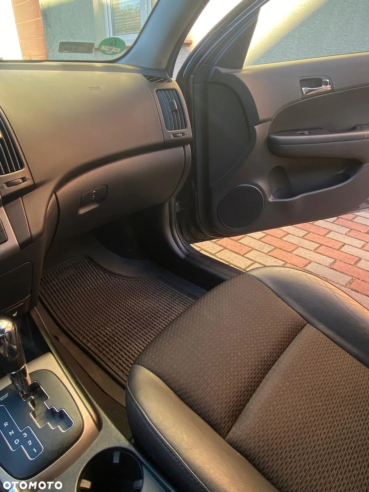 Hyundai i30 i30cw 1.6 Automatik Classic - 11