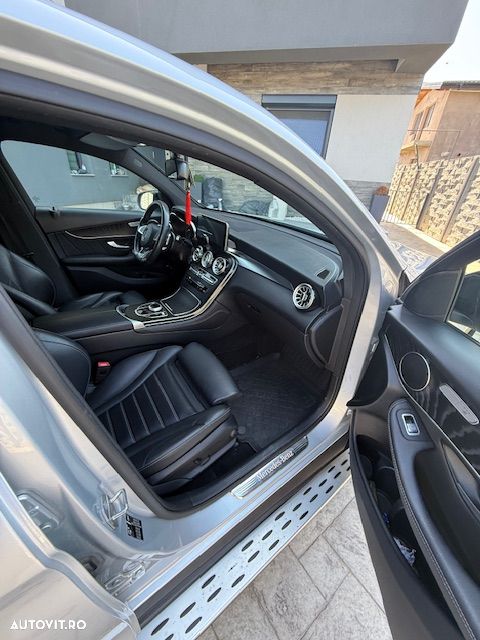 Mercedes-Benz GLC 250 d 4Matic 9G-TRONIC - 24