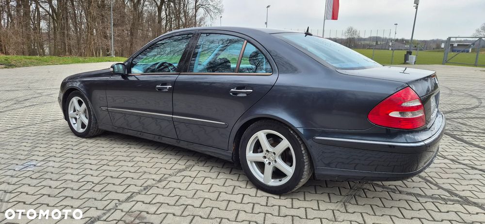 Mercedes-Benz Klasa E 320 CDI Avantgarde - 9