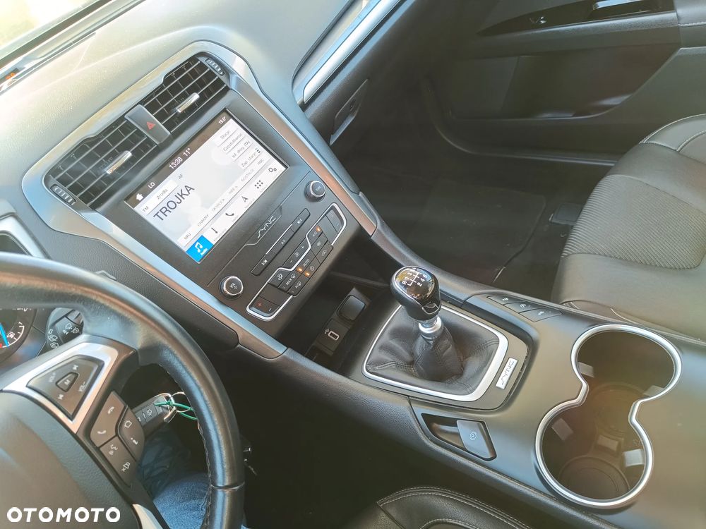 Ford Mondeo 2.0 EcoBlue Titanium - 12