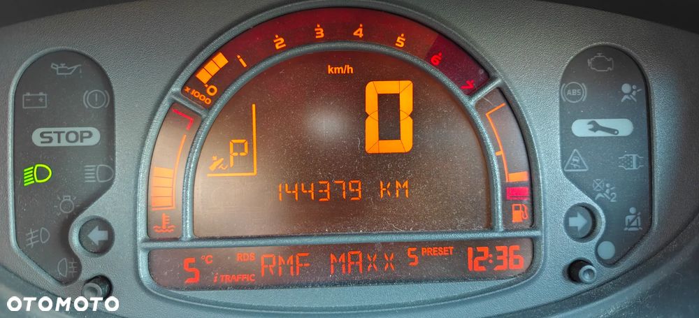 Renault Modus Grand 1.6 16V ESP Dynamique - 11