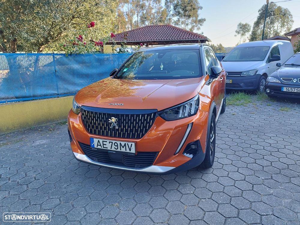 Peugeot 2008 1.2 PureTech GT Line EAT8 - 4