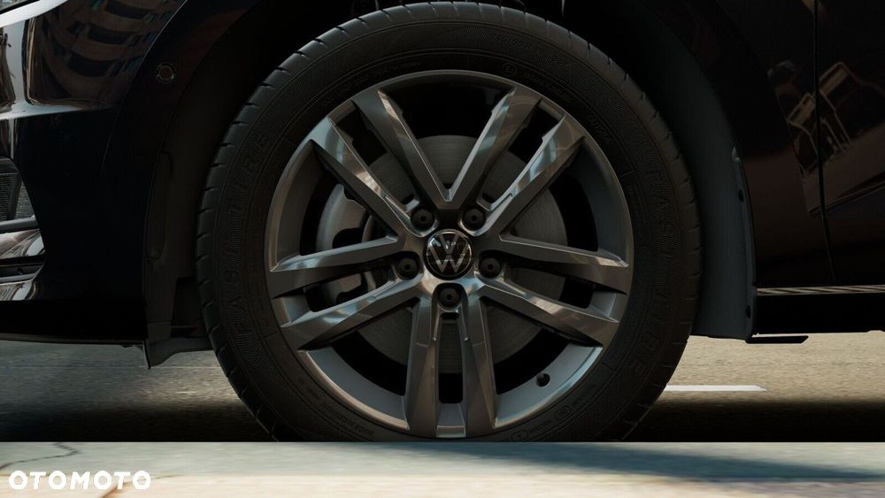 Volkswagen Touran - 15