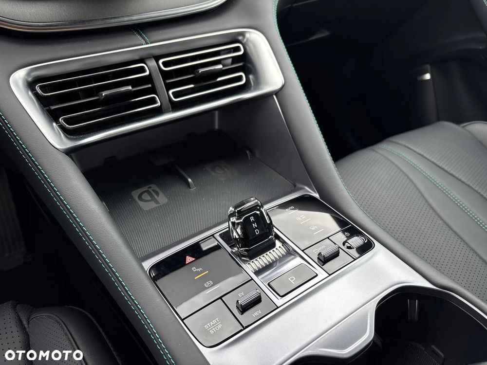 BYD Seal U 1.5T Design AWD - 10