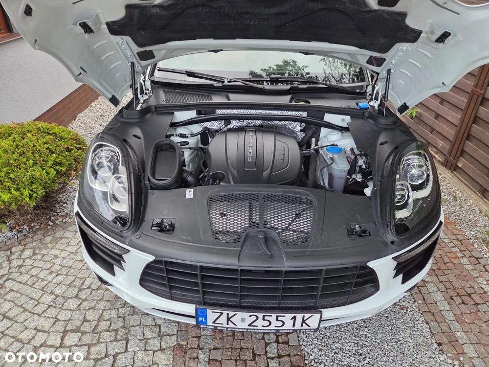 Porsche Macan Standard - 3