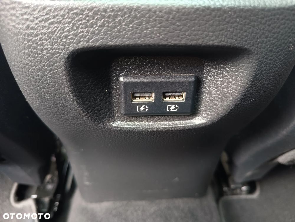 Nissan Qashqai 1.5 dCi N-WAY - 24