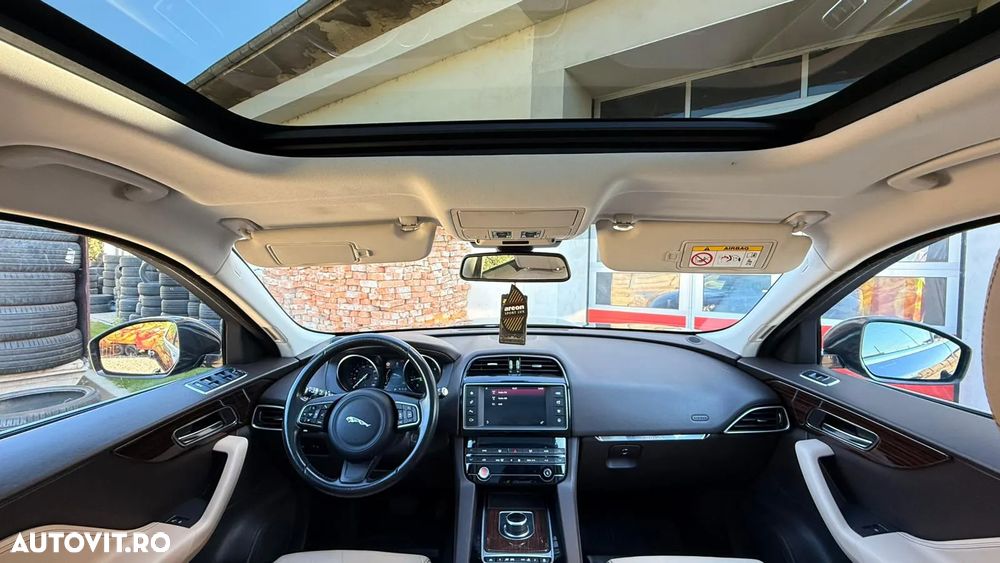 Jaguar F-Pace 20d AWD Prestige - 7