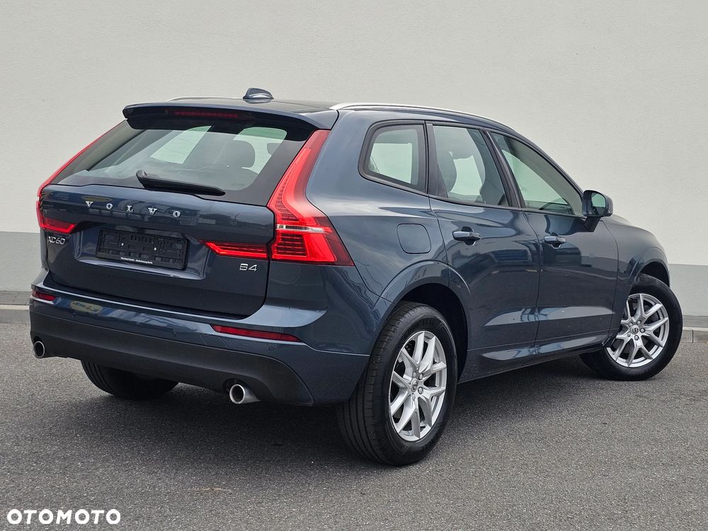 Volvo XC 60 B4 D Geartronic Momentum - 9